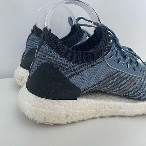 Adidas UltraBoost X Parley Womens Size US 7.5 Blue Running Shoes AQ0421 - Picture 2 of 12